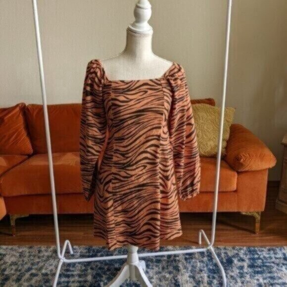 Billabong Desert Clay Tiger Feeling Flirty Dress - Picture 2 of 11